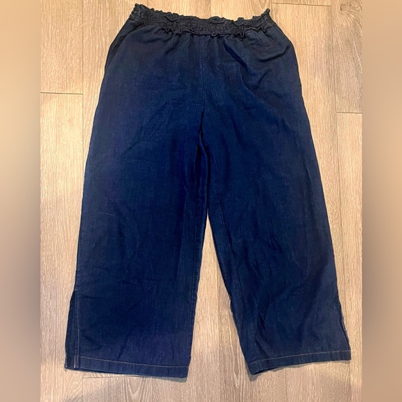 Anthropologie Wide Leg Smocked Waist Culottes - Picture 3 of 11